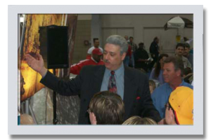 Trade Show 01 straight DS